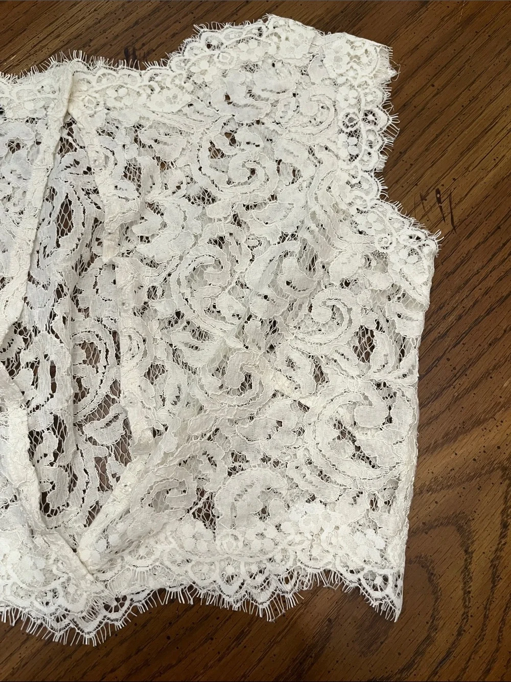 Tadashi Shoji lace crop top, size small - Picture 7 of 11